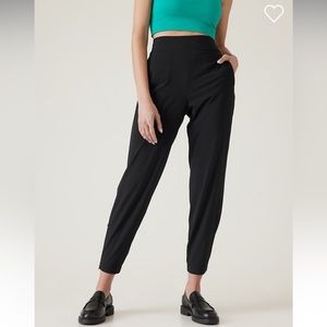 NWT Athleta Brooklyn Heights Jogger, Black, size 2 & 8T